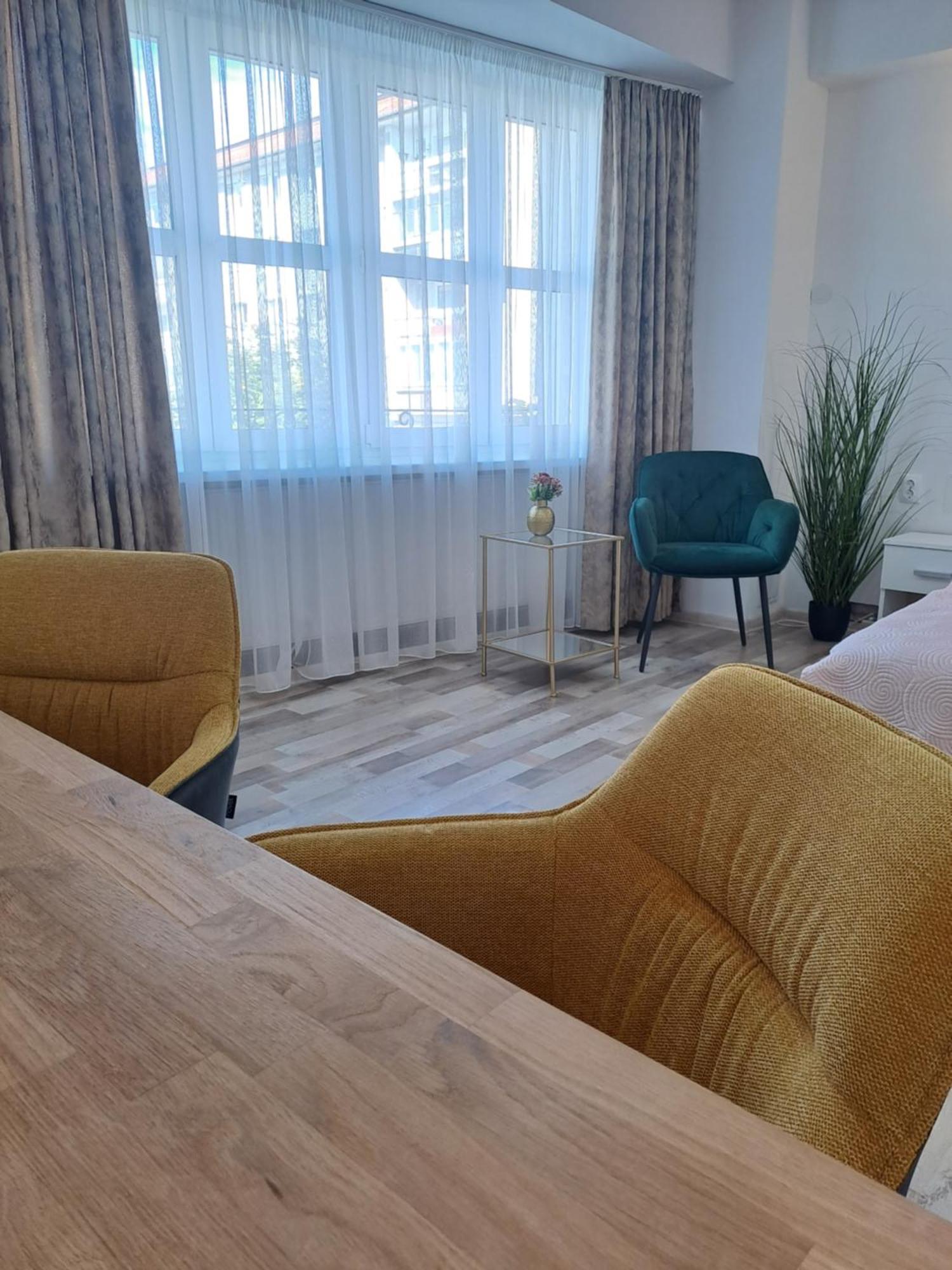 7 Level Central Apartments Miercurea Ciuc Luaran gambar